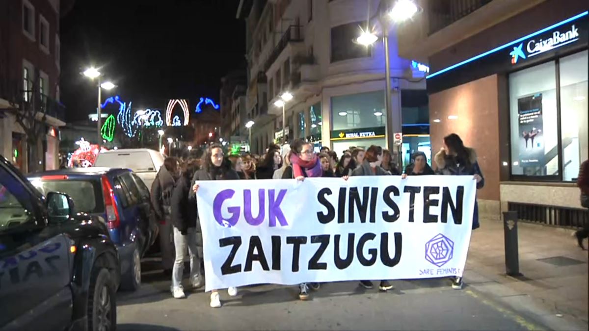 Manifestazioa Gernikan.