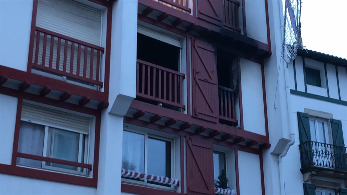 La vivienda afectada. Imagen obtenida de un vídeo de EITB Media.