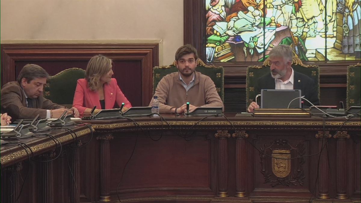 Pleno en el Ayuntamiento de Pamplona