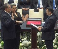 Bernardo Arevalo Guatemalako presidente izendatu dute, ekitaldia hainbat orduz atzeratu ondoren