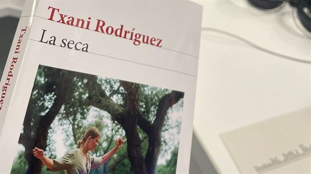 Txani Rodríguez presenta su nueva novela en "Boulevard" 