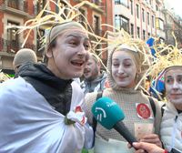 El tiempo da una tregua para que Bilbao pueda disfrutar del desfile de carnavales