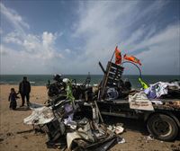 Laguntza humanitarioaren zain zeuden dozenaka zibil hil ditu Israelek Gazan, hainbat erasotan