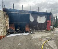 Un incendio causa importantes daños en un caserío de Berriatua