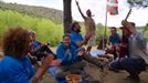 Los Piches celebran el cumpleaños de Luisito a lo grande, con un asado de cordero argentino