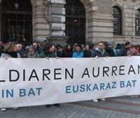 Trabajadores de la Diputación de Bizkaia denuncian las últimas sentencias ''euskarafobas'' 