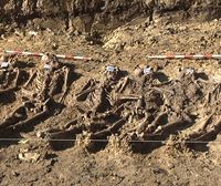 Gerra zibileko 14 borrokalariren gorpuzkiak aurkitu dituzte Zornotzako hilerrian