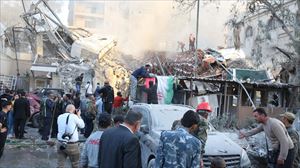 Destrucción tras el ataque de Israel contra el Consulado de Irán en Damasco (Siria). Foto: EFE