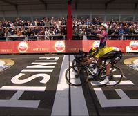Vosek irabazi du Amstel Gold Race lasterketa, garaipena behar baino lehen ospatu duen Wiebes gaindituta