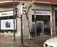 Buscan al autor de un atraco a una sucursal bancaria de Bilbao