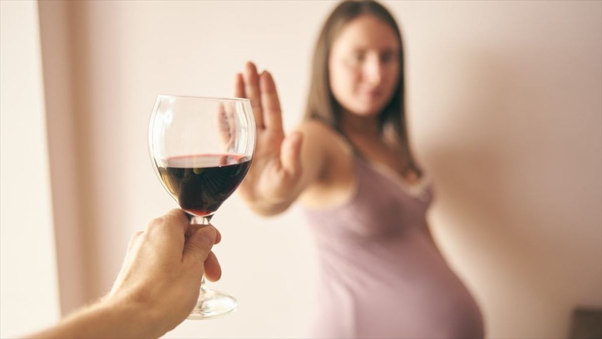 No existe un nivel seguro de consumo de alcohol durante el embarazo. ASAFE. 