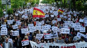 Manifestación a favor de Sánchez en Madrid. Foto: EFE