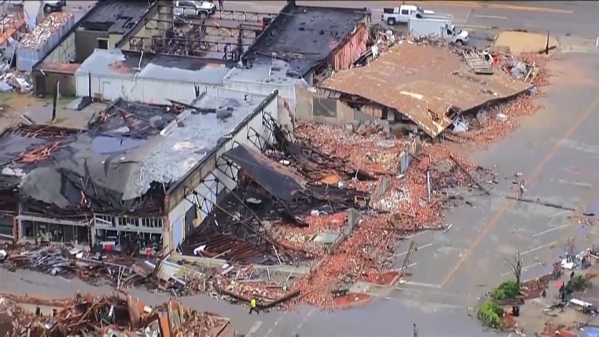 Tornado en Oklahoma. Imagen obtenida de un vídeo de Agencias. 