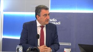 El portavoz parlamentario del PNV, Aitor Esteban, en Radio Euskadi