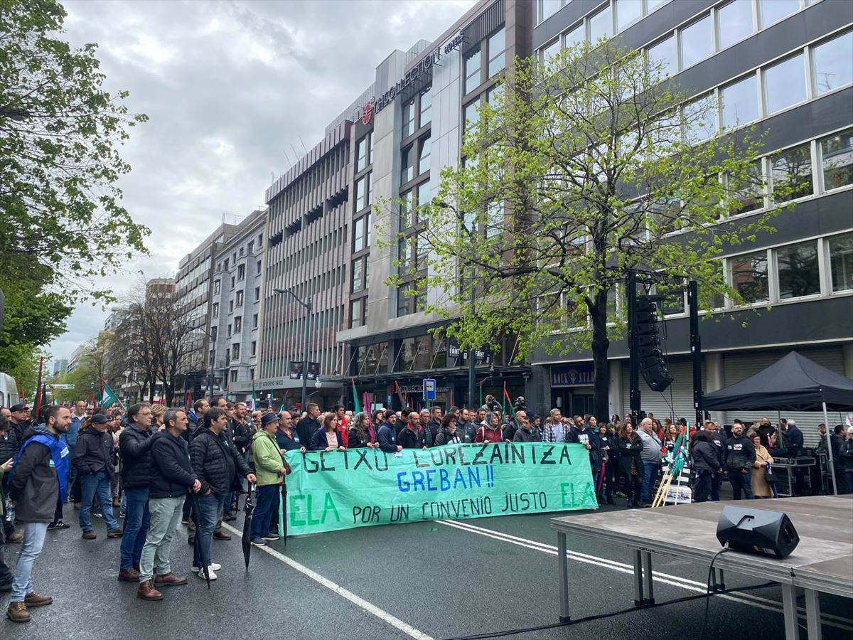 Manifestación en Bilbao del sindicato ELA. Foto: @ELASINDIKATUA