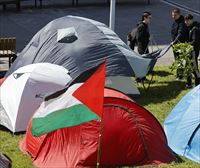 Acampadas piden el fin de los asesinatos de civiles en Gaza y medidas contra Israel en los campus de Hegoalde