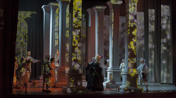 La ópera "El traje nuevo del emperador"