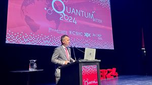 Jokin Bildarratz Quantum Matter International Conference ekitaldian.