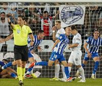 Jon Guridik bi gol egin ditu, bigarrena 99. minutuan, eta Alavesek puntu bat lortu du Gironaren aurka (2-2)