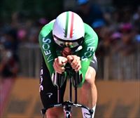 Filippo Ganna vuela en la segunda contrarreloj del Giro de Italia