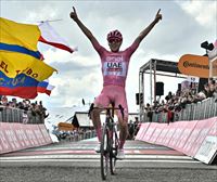 Tadej Pogacar firma una nueva exhibición y gana la etapa reina del Giro de Italia