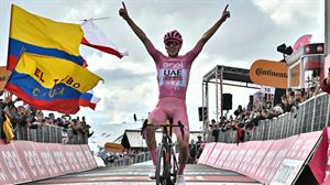 Tadej Pogacar se ha adjudicado la etapa reina del Giro. Foto: EFE.