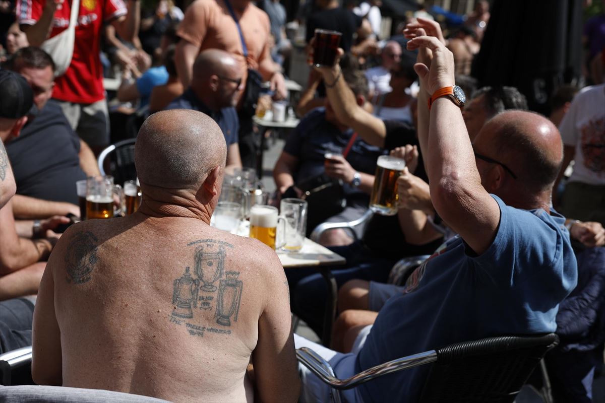 Aficionados ingleses en Bilbao. Foto: EFE Aficionados ingleses en Bilbao. Foto: EFE