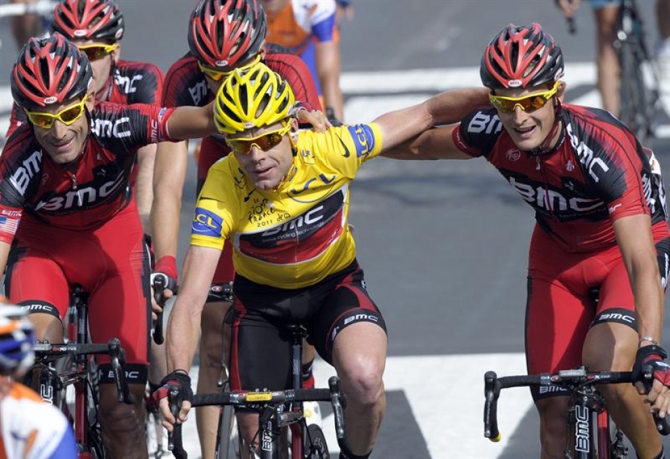 Cadel Evansek irabazi du 2011ko Frantziako Tourra. Argazkia: EFE