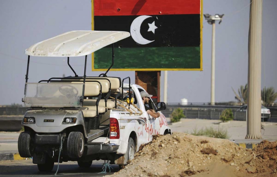 Los rebeldes siguen sin dar con el paradero de Gadafi. Foto: Efe.
