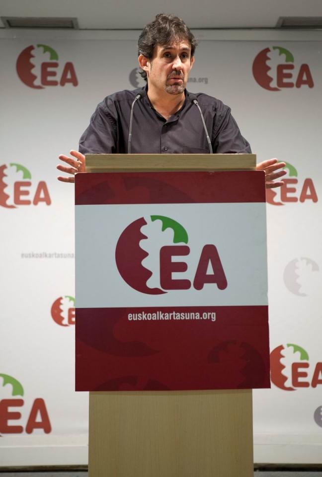 Pello Urizar antes del acto del 25 aniversario de EA. (Foto: EFE)