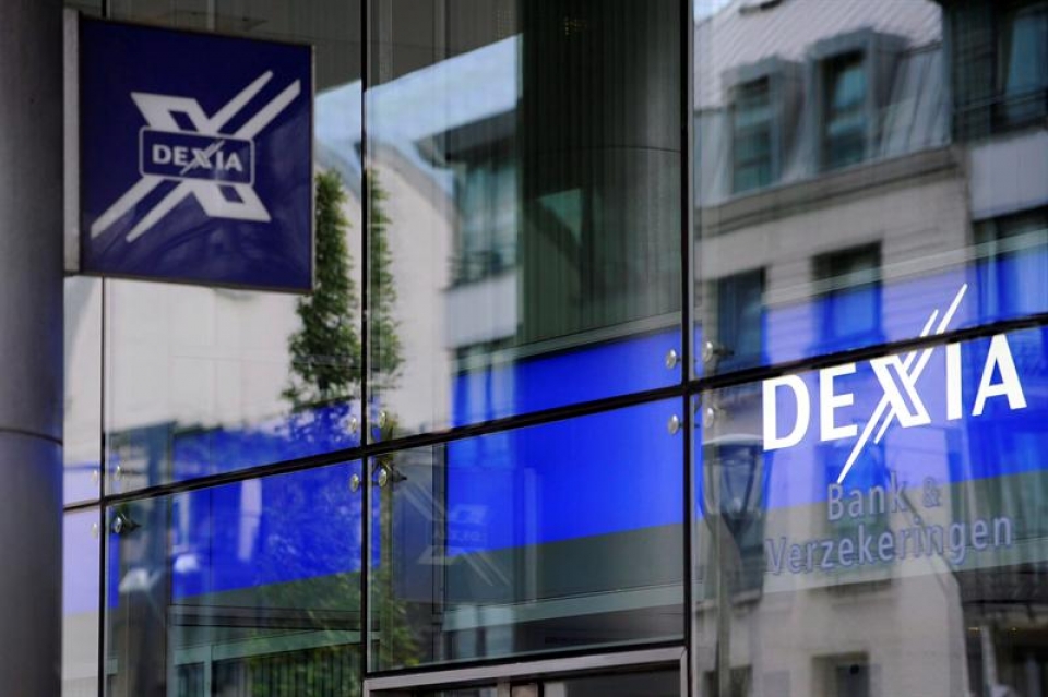 Las acciones de Dexia se han desplomado un 33% este martes. EFE