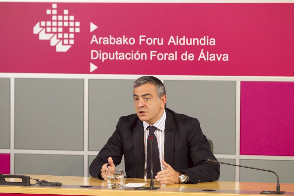 El diputado general de Araba, Javier de Andrés, hoy.