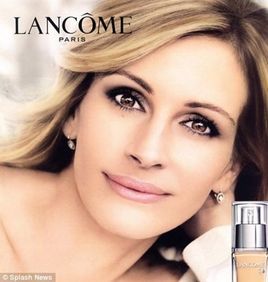 Polémica imagen de Julia Roberts para Lancôme. Foto: Lancôme