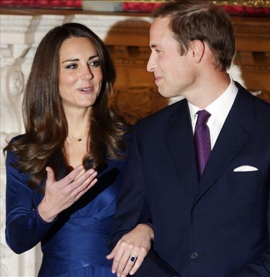 La princesa Catalina y el príncipe Guillermo, el día que se comprometieron. Foto: EFE