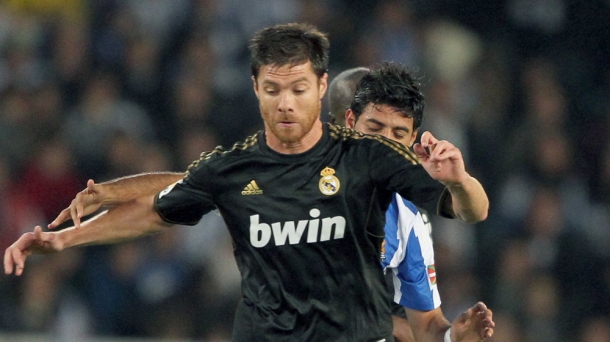 Xabi Alonso, 2012ko Urrezko Baloiaren hautagaia. Argazkia: EFE.