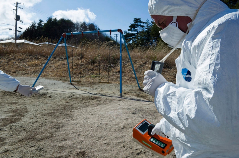 Detectan radiactividad en la orina de 104 niños de Fukushima