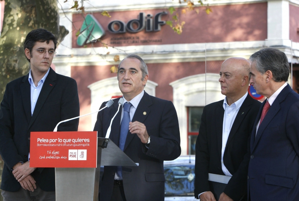 PSE: 'Sin Rubalcaba no se puede garantizar el TAV'