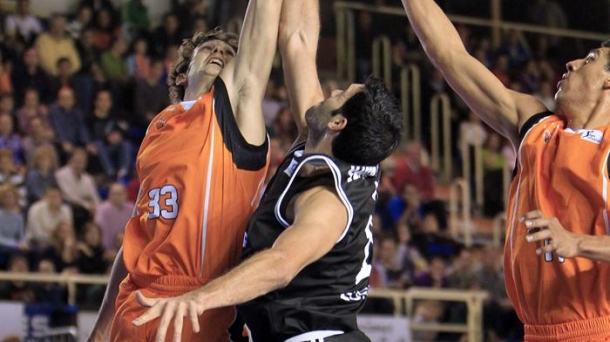 Fuenlabrada-Gescrap Bizkaia (82-73). Argazkia: EFE