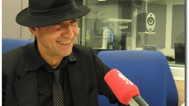 Entrevista a Francis, cantante de Doctor Deseo