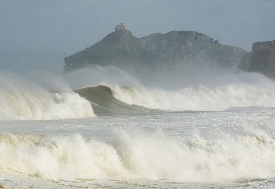 El temporal azota la costa vasca - Denboralea euskal kostaldean - Storm hits the Basque Country - 