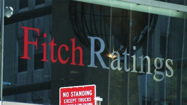 Fitch rebaja la calificación de España tres escalones, hasta BBB.