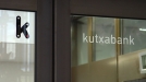 Kutxabank suspende los deshaucios hasta conocer la nueva ley