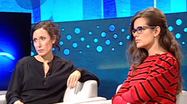 María Ruido y a la directora de la productora Consonni, María Mur, en 'Forum'. Foto: EITB