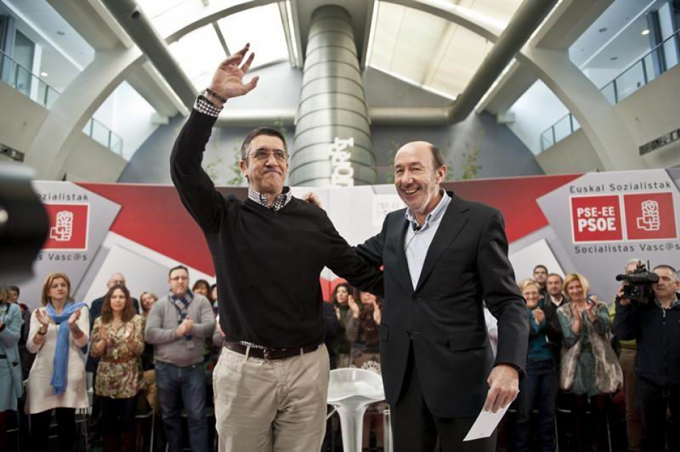Patxi López ha mostrado públicamente su apoyo a la candidatura de Rubalcaba.