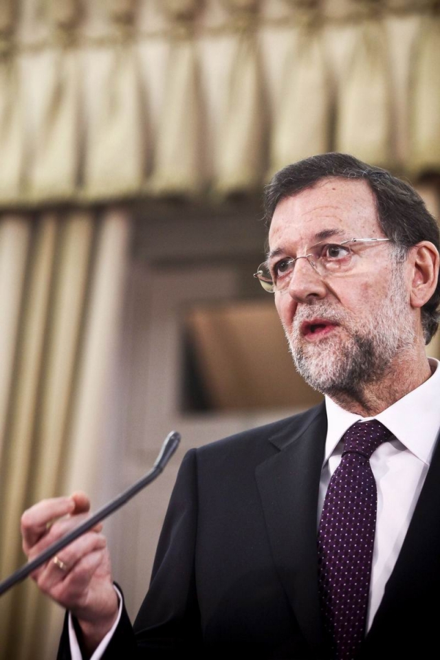 Espainiak EBren defizit-muga beteko duela bermatu du Rajoyk