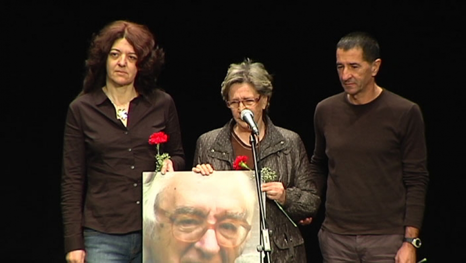 Homenaje a Txillardegi en el Teatro de Victoria Eugenia, en Donostia. Foto: EITB