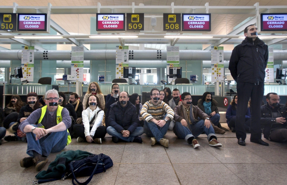 Spanairreko langileen protesta, El Prat aireportuan. EFE