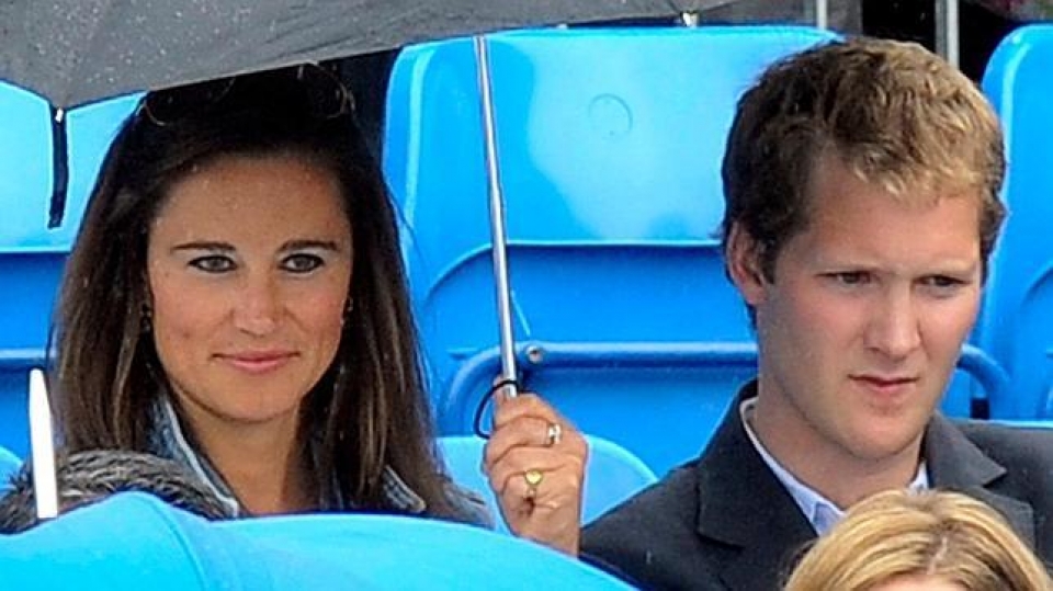 Pippa Middleton y George Percy, en un partido de tenis. Foto: EFE