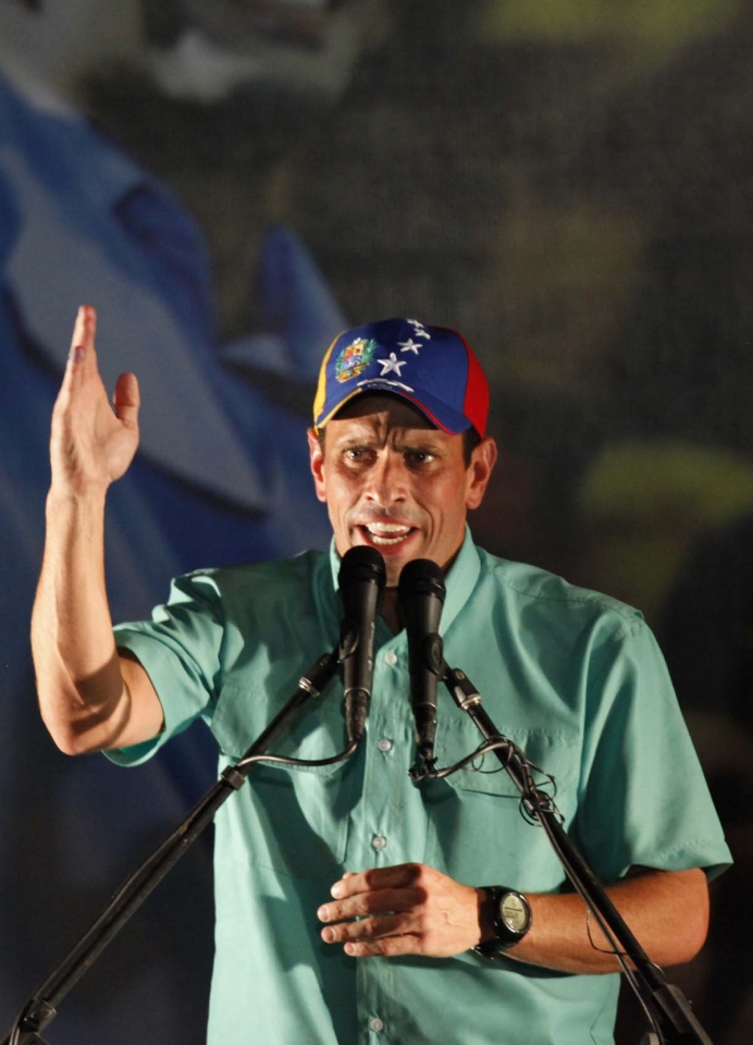 Henrique Capriles Miranda estatuko gobernadorea.
