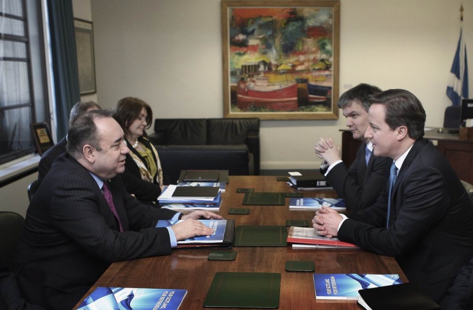Reunión entre Alex Salmond y David Cameron. EFE